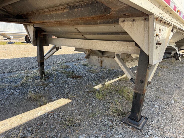 2018-wilson-hopper-bottom-image-35