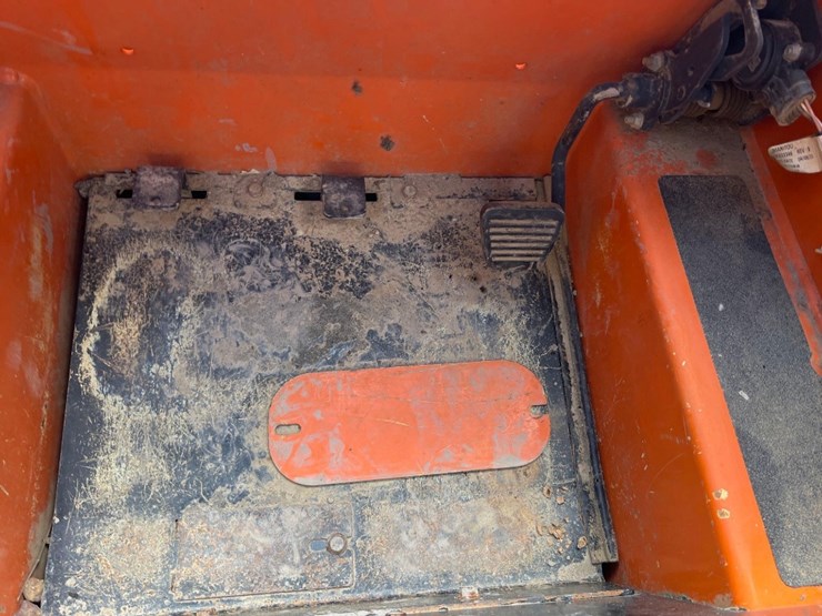 2019-gehl-rt105-image-28