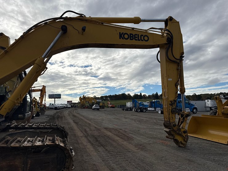 2015-kobelco-sk350-lc-9-image-8