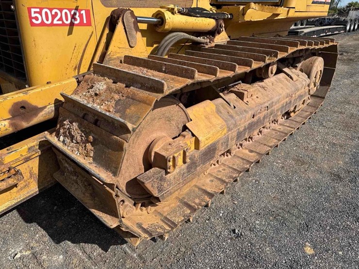 2007-caterpillar-d5g-xl-image-9
