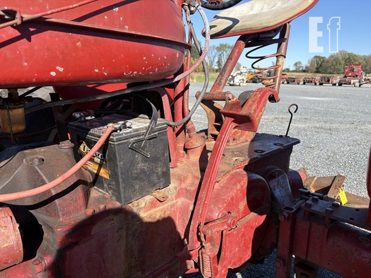 1942-international-m-image-8