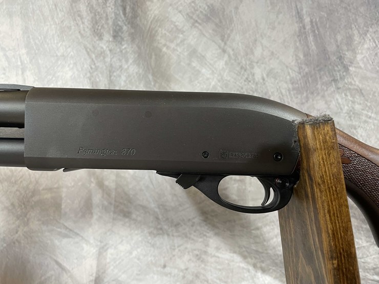 #2032-•-remington-870-field-master-12-ga.-pump-action-shotgun,-sn:-ras209785-image-13