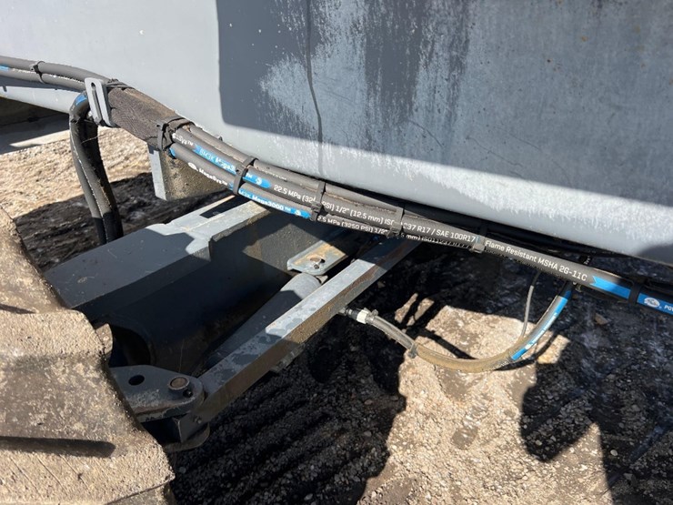 somero-s-222-laser-screed-image-11