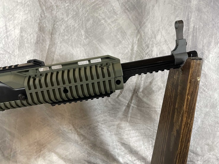 #2052-•-hi-point-carbine-45-auto-semi-auto-rifle,-sn:-r128782-image-6