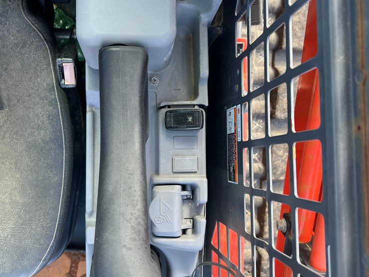 2021-kubota-svl75-2-image-9