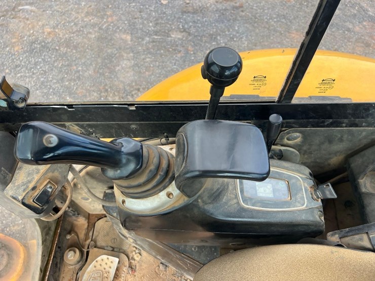 jcb-8035-zts-image-27