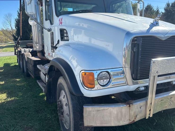 2003-mack-cv713-roll-off-image-2