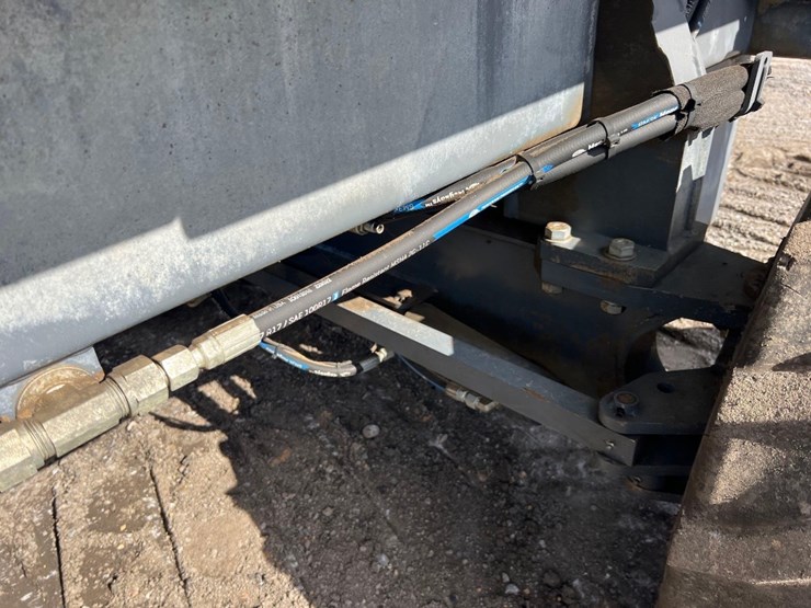 somero-s-222-laser-screed-image-12