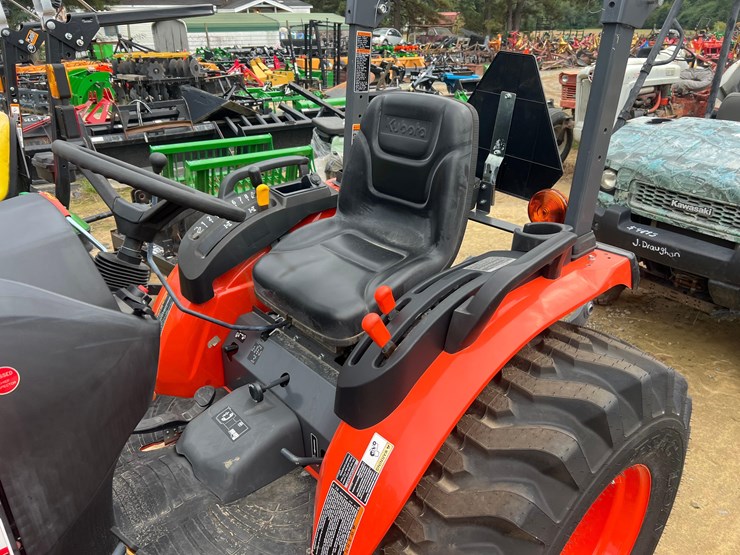 2023-kubota-lx2610suhsd-image-32