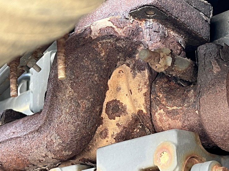 2019-terragator-7300-spinner-truck-image-25