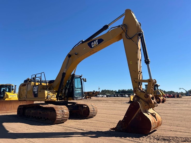 2016-caterpillar-336fl-image-6