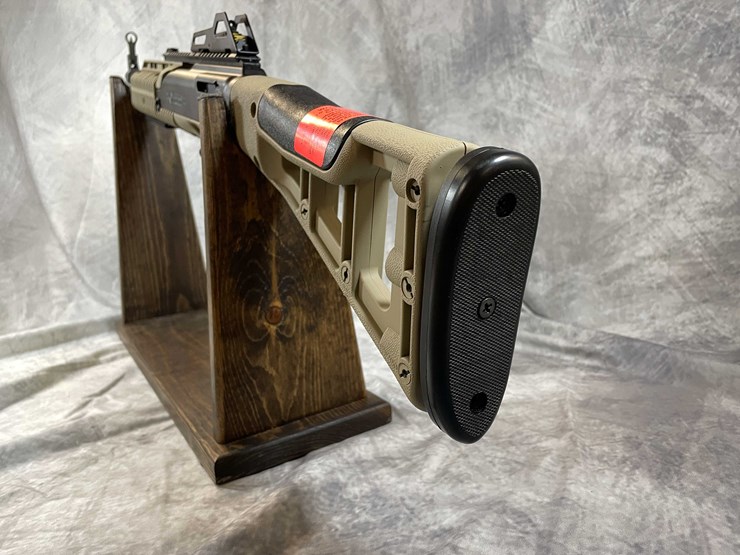 #2042-•-hi-point-carbine-45-auto-semi-auto-rifle,-sn:-r125884-image-11