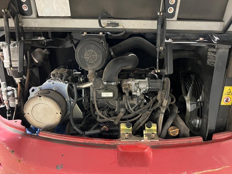 takeuchi-tb240-image-19