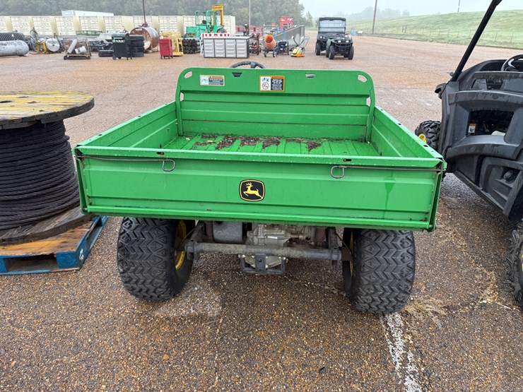 john-deere-gator-image-5
