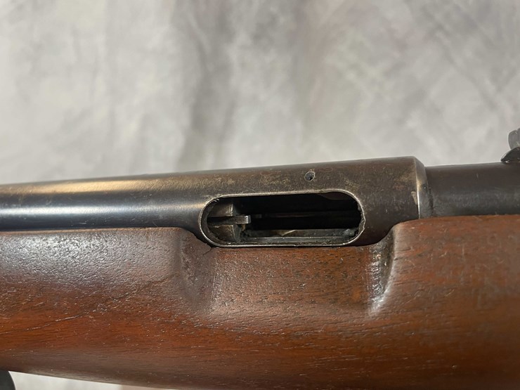 #2075-•-winchester-model-74-22-lr-semi-auto-rifle,-sn:-160604a-image-23