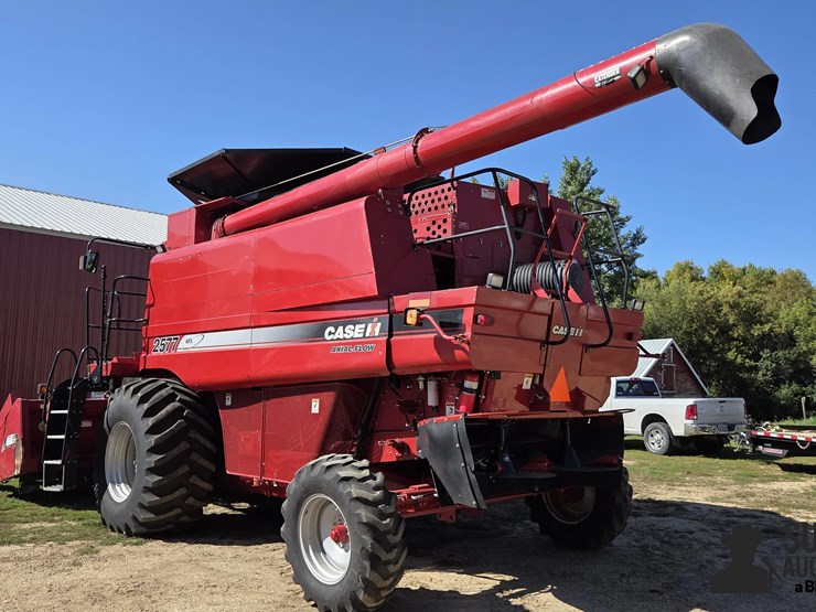 2008-case-ih-2577-image-7