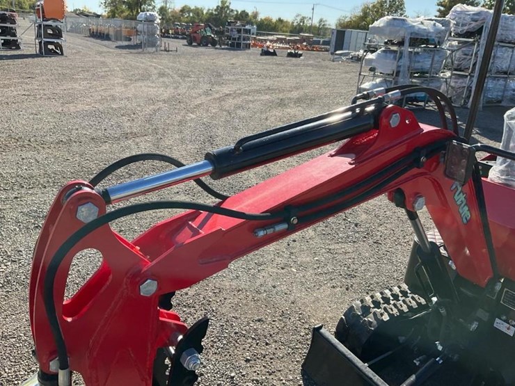 #1206-•-unused-future-ft13-mini-excavator-image-11