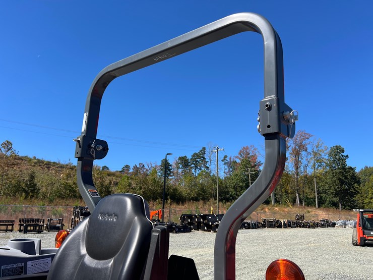 2023-kubota-l3560-image-15