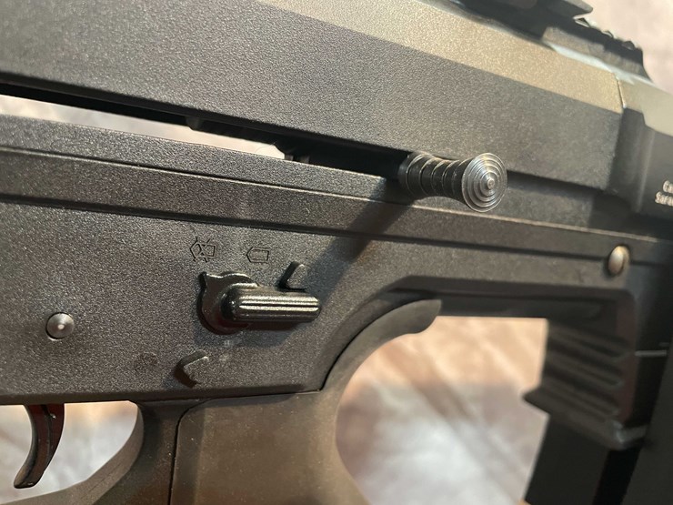 #2103-•-emperor-supra-s-12-ga.-semi-auto-shotgun,-sn:-23bp0185-image-15