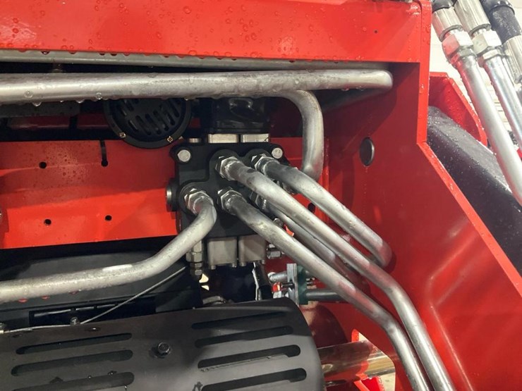 #1010-•-unused-ky380-mini-skid-steer-image-34