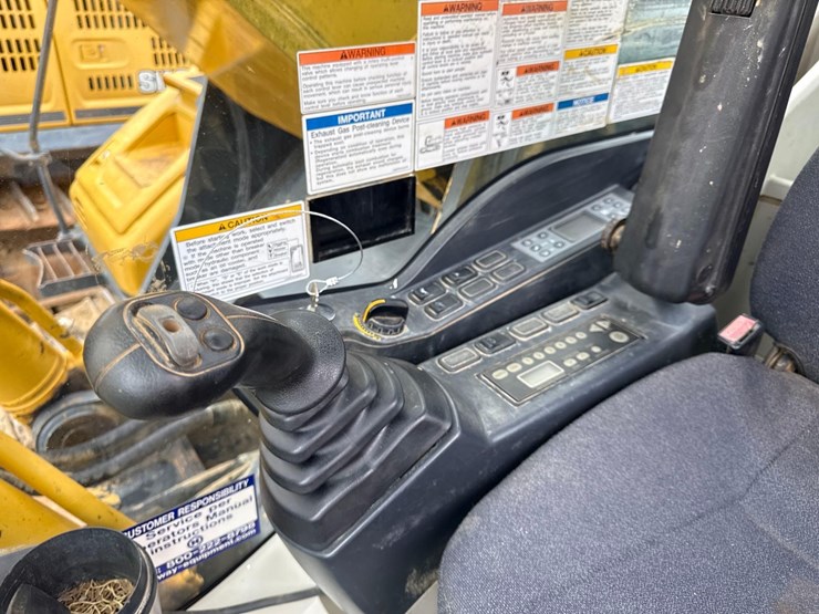 2015-kobelco-sk350-lc-9-image-15