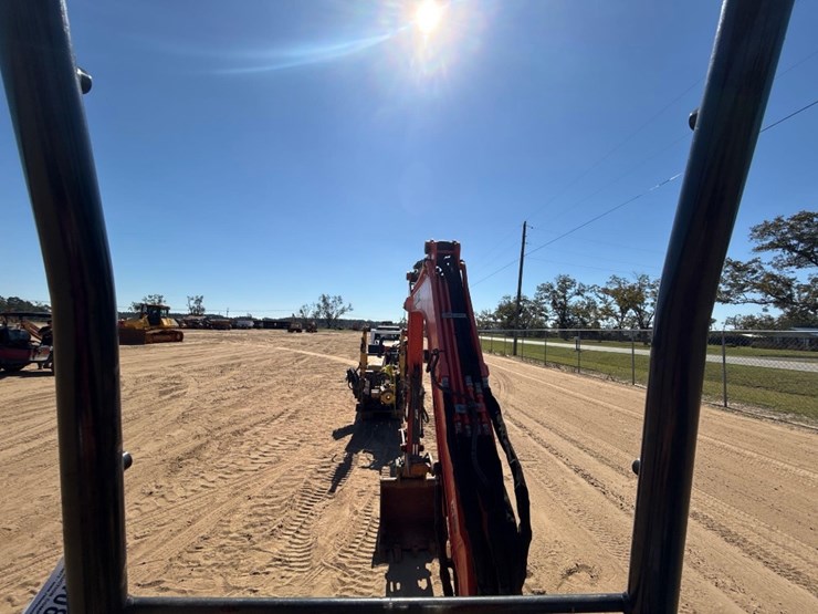 2020-kubota-kx033-4-image-25