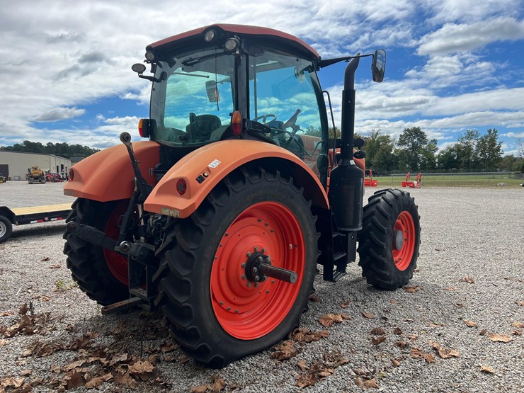 2017-kubota-m7-151-premium-image-4