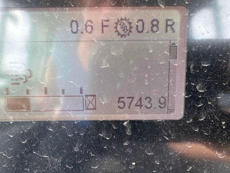 2011-caterpillar-d7e-image-30