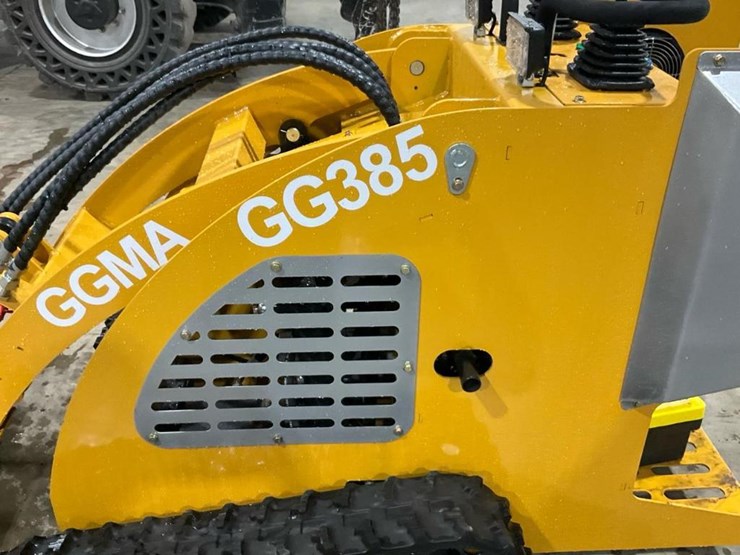 #1012-•-unused-gg385-mini-skid-steer-image-13
