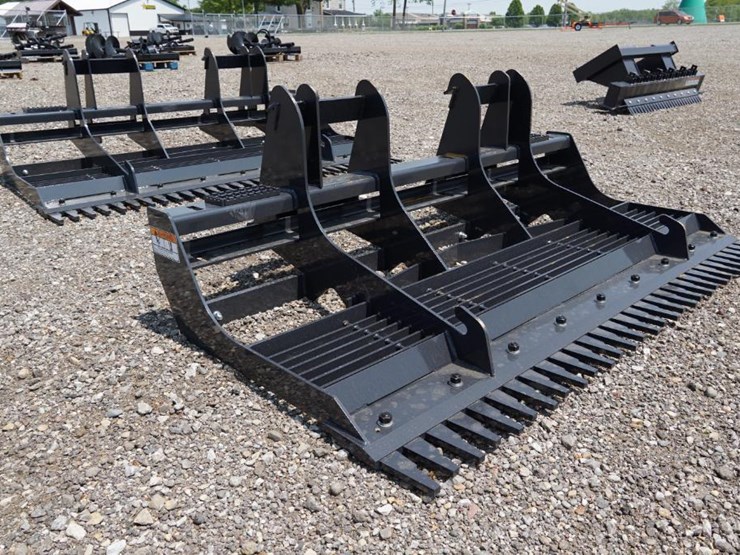 #1377-•-new!-wolverine-skid-steer-land-leveler-image-2