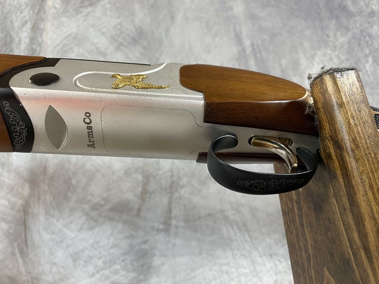 #2028-•-armsco-field-grade-12-ga.-over-under-shotgun,-sn:-12u17-000103-image-15