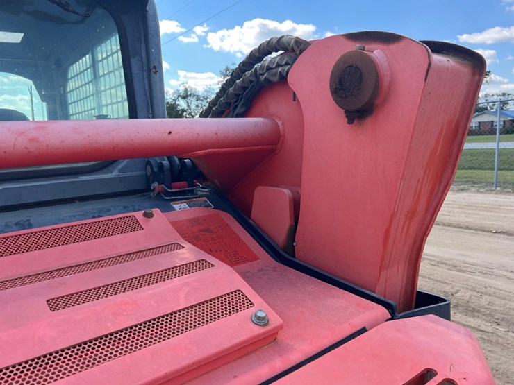 2017-kubota-svl75-2-image-24