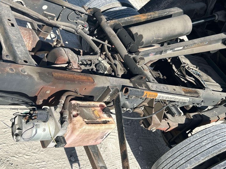 2013-ford-f450-image-15