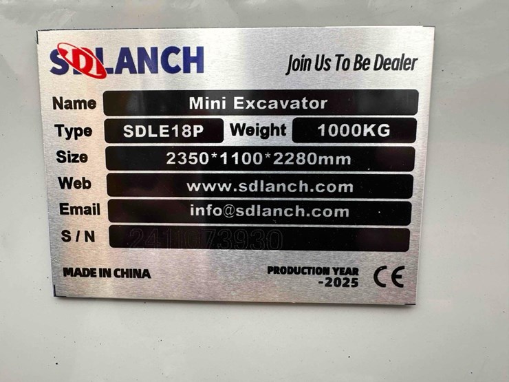 unused-sdle18p-mini-excavator-image-15