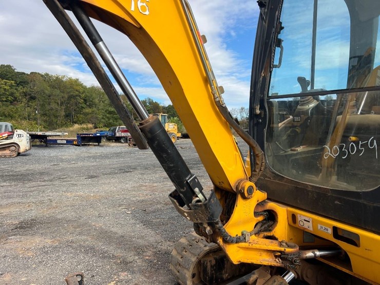 jcb-8035-zts-image-13