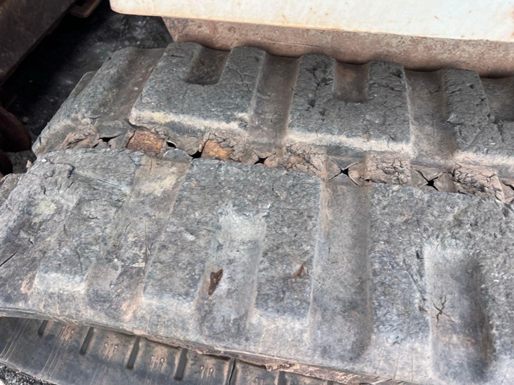 2013-takeuchi-tl10-image-20