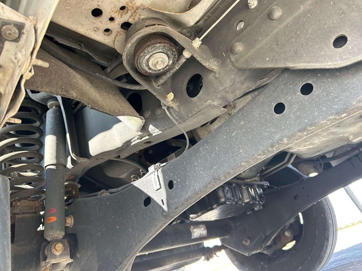 2013-ford-f450-image-19