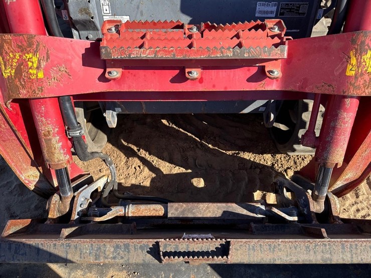 2022-takeuchi-tl12r2-image-21