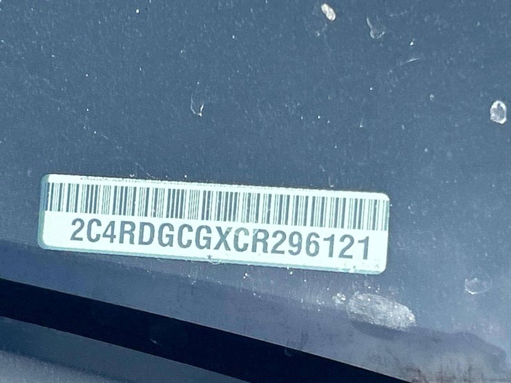 2012-dodge-grand-caravan-sxt-image-5