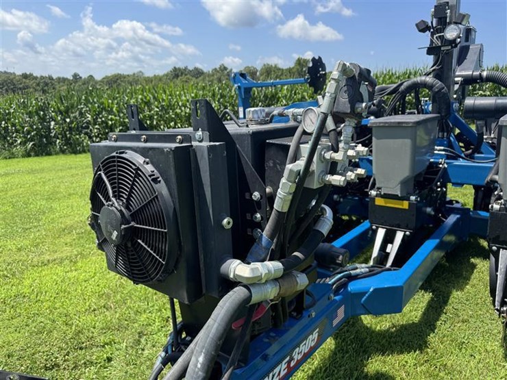 2020-kinze-3505-image-18