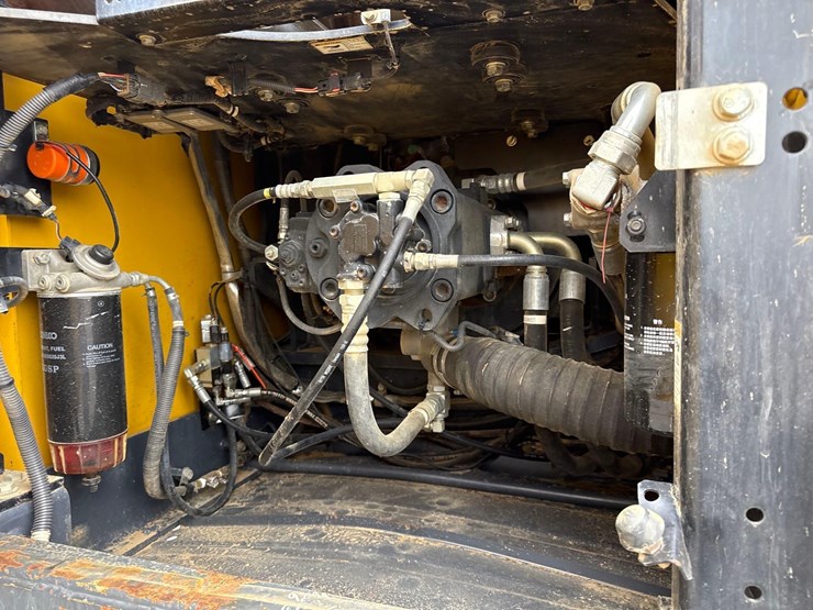 2015-kobelco-sk350-lc-9-image-20