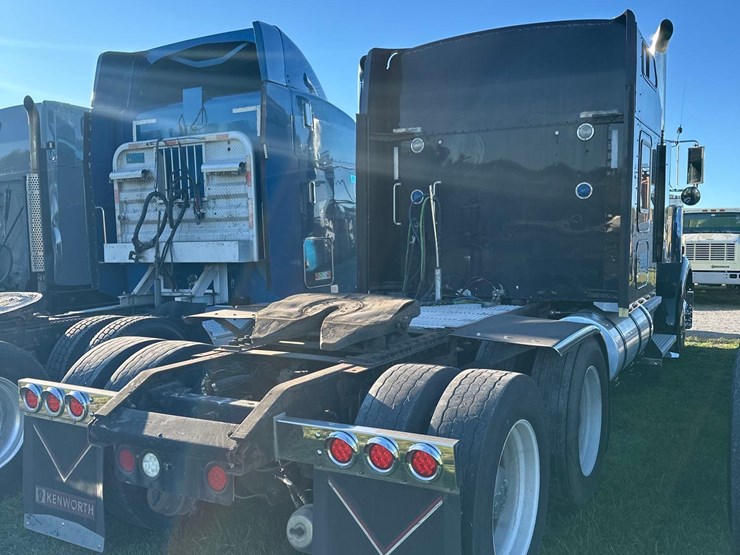 1998-kenworth-w900-image-6