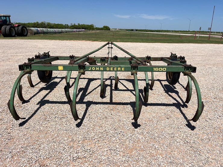 john-deere-1600-image-4