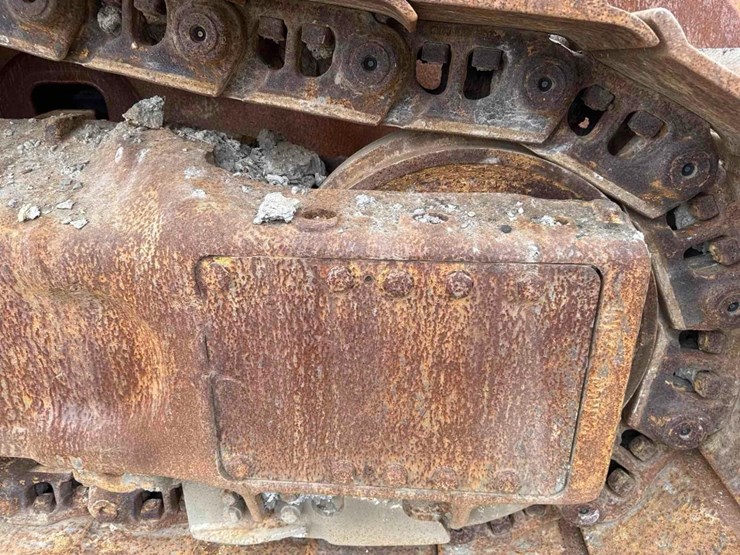 2011-caterpillar-d7e-image-16