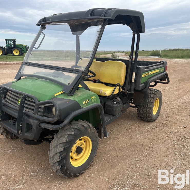 2012 JOHN DEERE GATOR