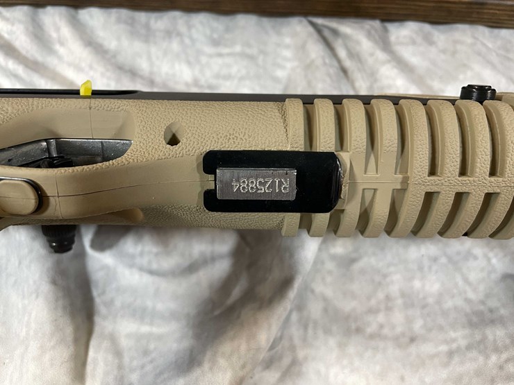 #2042-•-hi-point-carbine-45-auto-semi-auto-rifle,-sn:-r125884-image-26