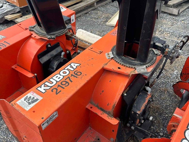 kubota-f5210a-pto-driven-snow-blower-image-3