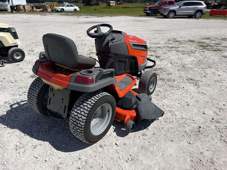 2013-husqvarna-lgt2654-image-3