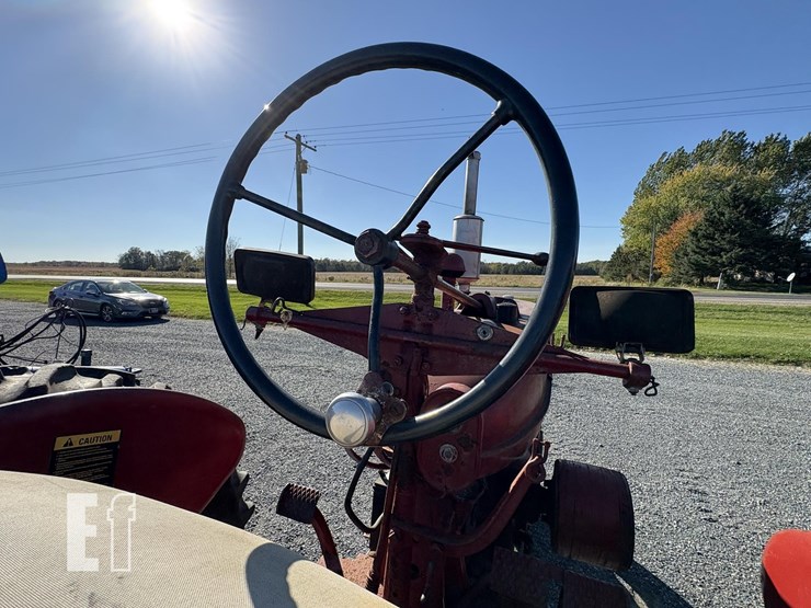 1942-international-m-image-20