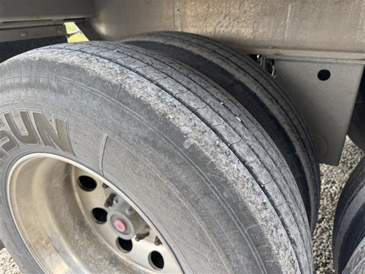 2024-armorlite-aluminum-end-dump-trailer-image-28